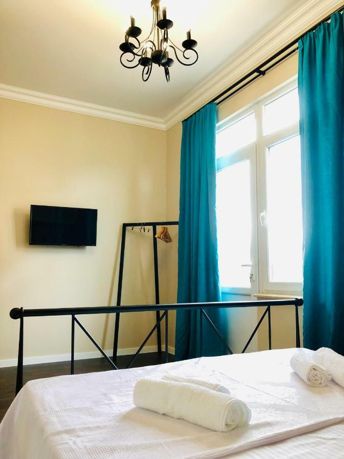 #Home-11 Batumi Exteriör bild