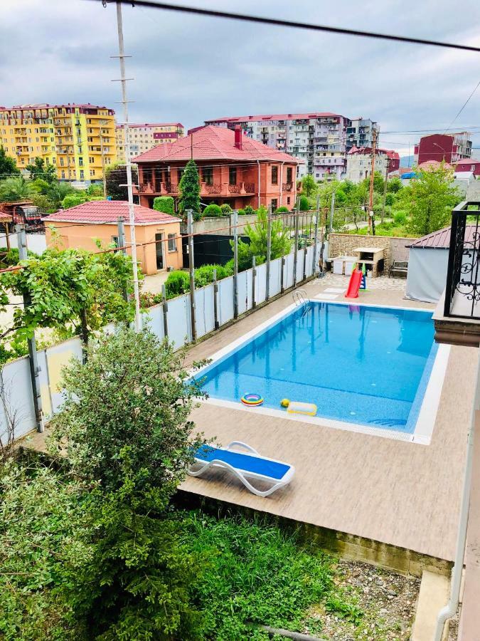 #Home-11 Batumi Exteriör bild