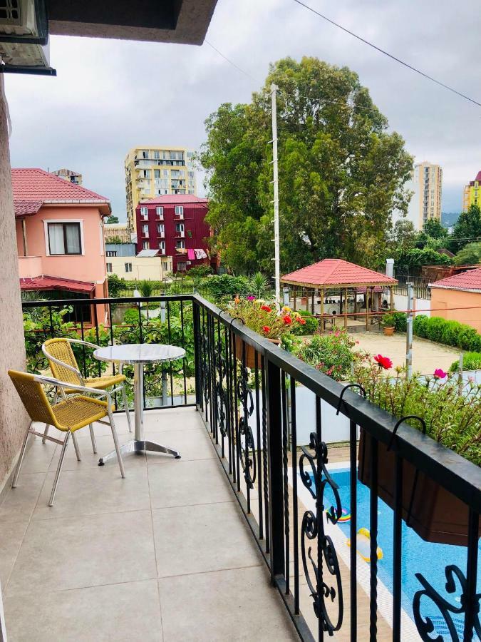 #Home-11 Batumi Exteriör bild