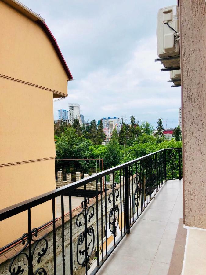 #Home-11 Batumi Exteriör bild