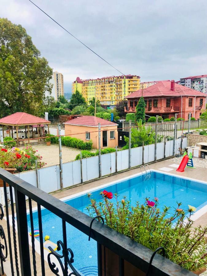 #Home-11 Batumi Exteriör bild